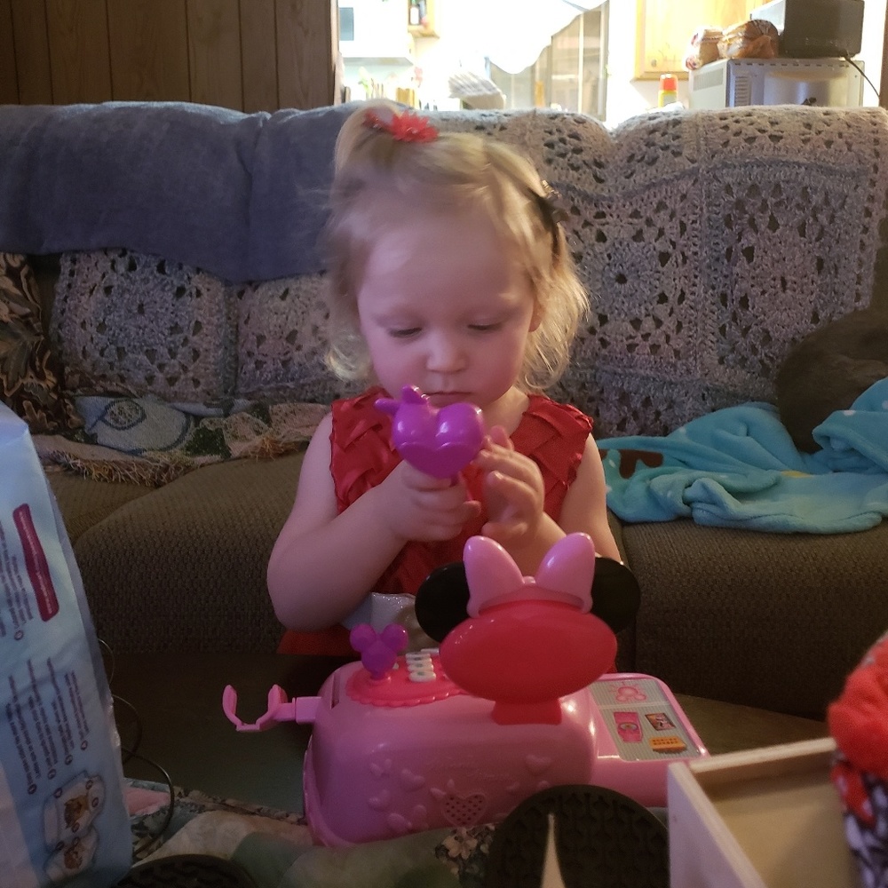 Meet your Posher, Alicia